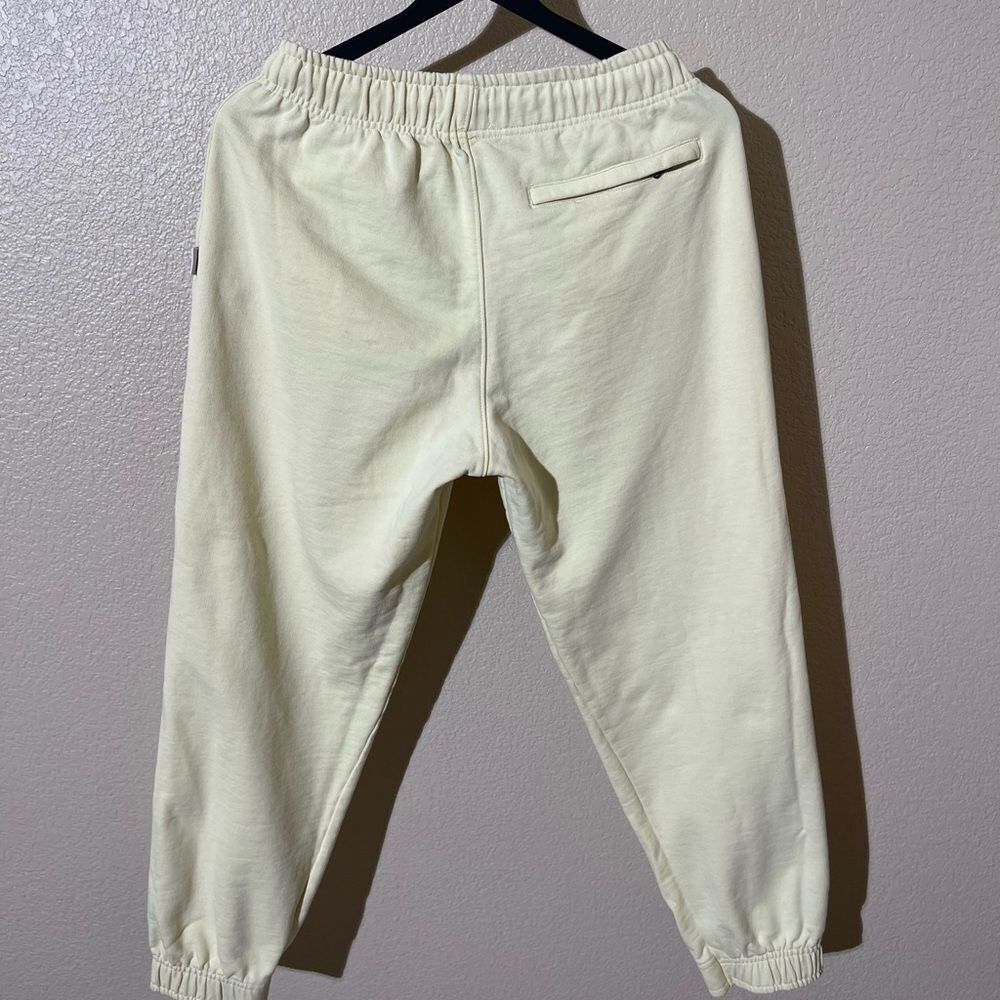 Sold  - Picture 11 of 12